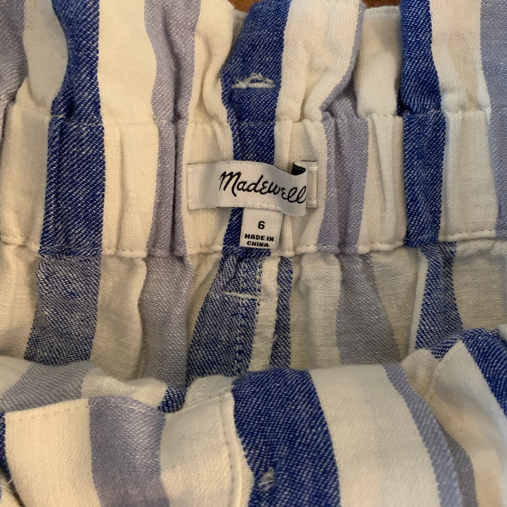 Madewell Paperbag Shorts in stripe, 6. - Picture 4 of 5